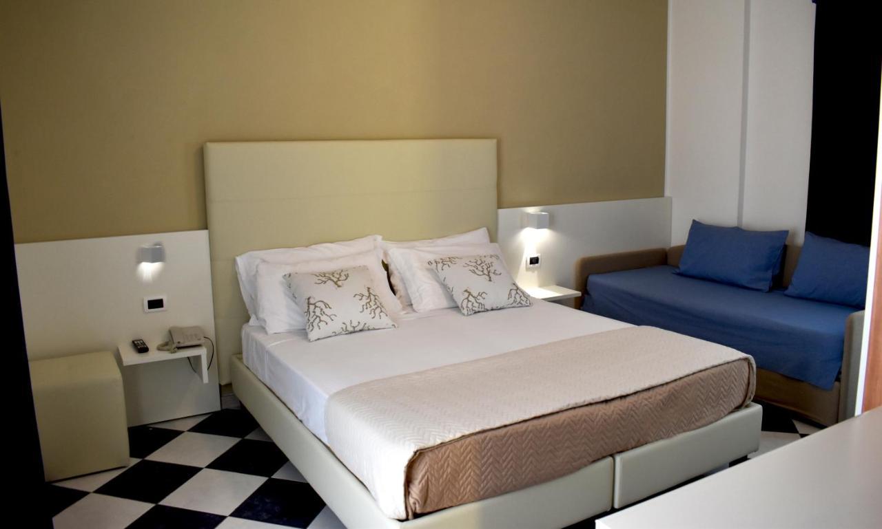 Hotel El Salvador Frontemare Piscina Riscaldata Lido di Jesolo Exterior foto